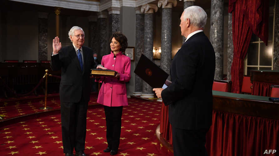 أعضاء الكونغرس الجدد حلفوا اليمين الدستورية وسط أجواء مشحونة