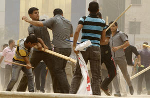 2011_Iraq_protestersBaghdad.jpg