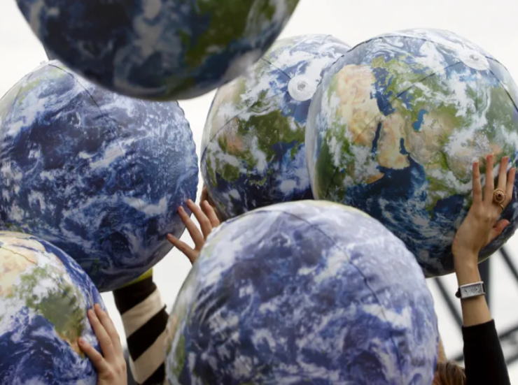 المناخ كتحد معولم بالتعريف 