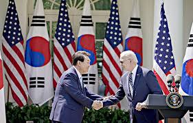 صورة صقر للدراسات – اوسنت –  الولايات المتحدة اتفاقية للردع النووي مع كوريا الجنوبية